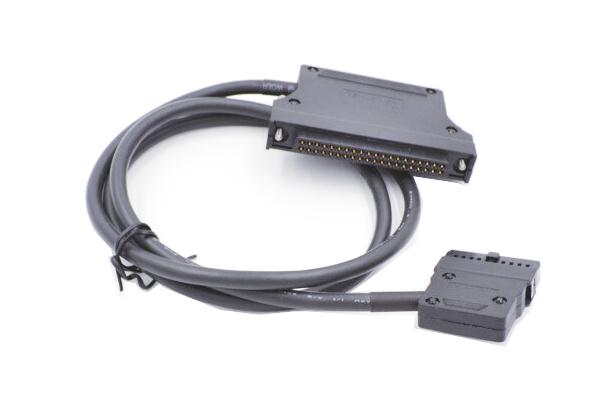 三菱Q系列对应40P FCN电缆线